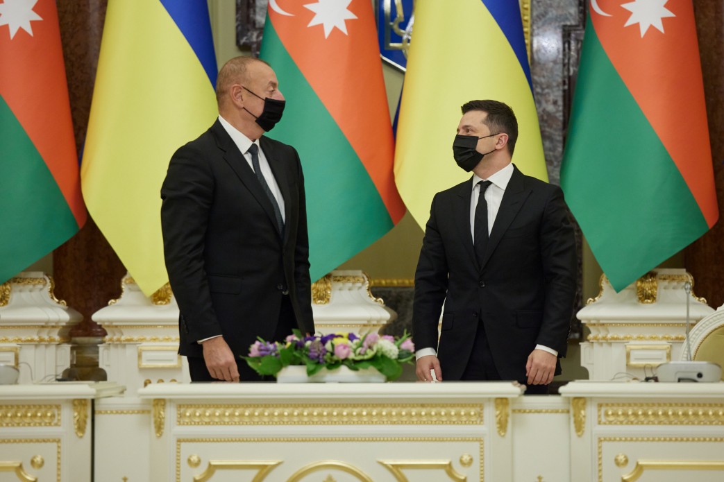 The President of Azerbaijan Aliyev announced new projects with Ukraine in energy and oil refining