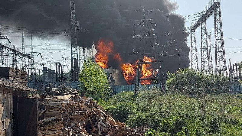 Substation is on fire after explosion in Smaznevo of Altai Krai, blackouts in district reported