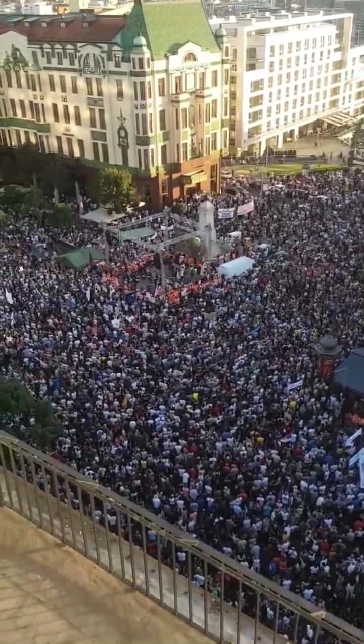 In Belgrade, thousands are now protesting against the Berlin-backed Rio Tinto lithium mining project. There are reports of Serbian eco-activists being questioned by the intel services as  President Vucic claims Moscow warned him about preparations for a coup d’etat