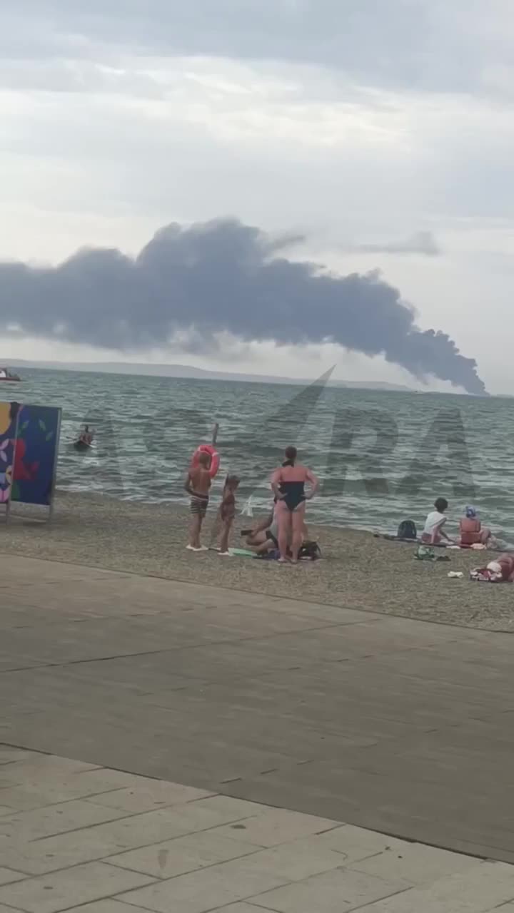 Ferry loaded with fuel was hit in a missile strike at Port Kavkaz, Taman peninsula