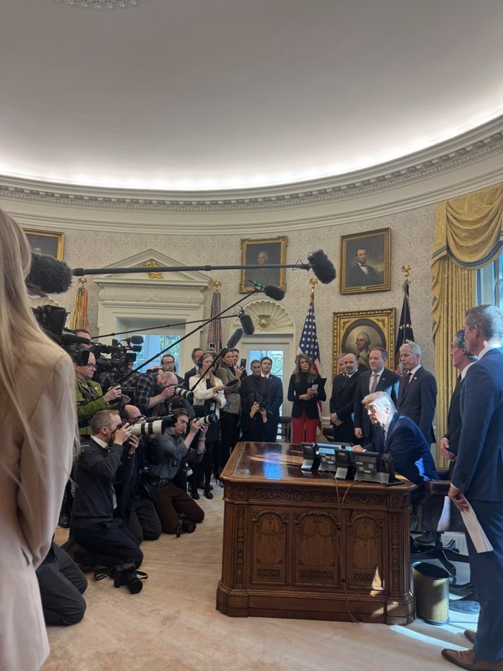 U.S. President Donald J. Trump is signing two executive orders now. One order is to end the Covid-19 Vaccine mandate for schools and the other will establish the Energy Dominance Council led by the energy and interior secretaries  Chris Wright and Doug Burgum