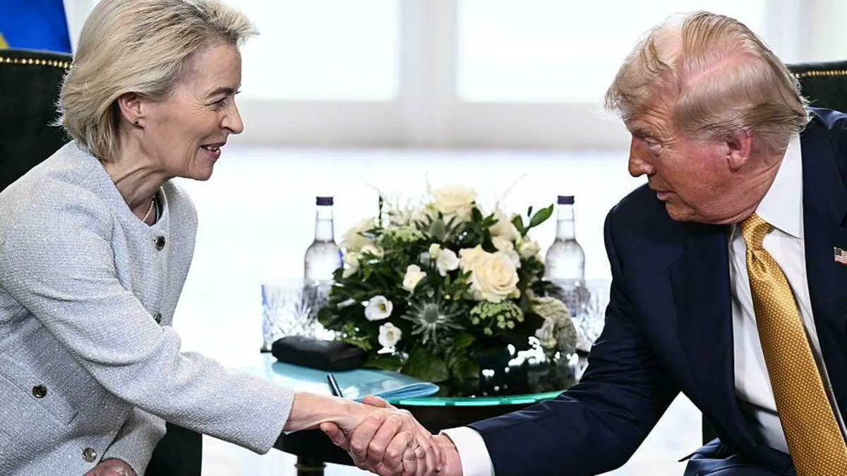 Trump dice que han llegado a un acuerdo con la UE. La UE aceptará comprar 750.000 millones de dólares en energía, invertirá 600.000 millones de dólares más que la inversión actual, equipo militar y abrirá los países al comercio con aranceles cero.