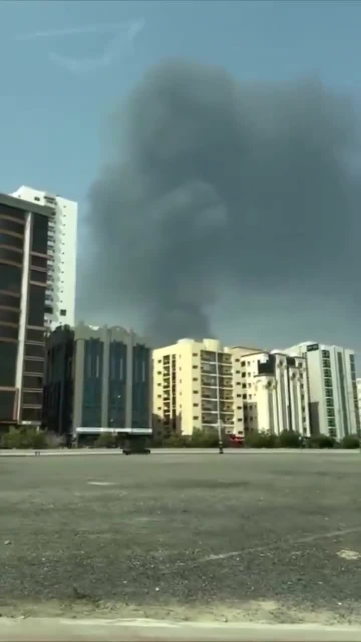 UAE's authorities are dealing with an advanced fire at the port of Fujairah after Iranian attack