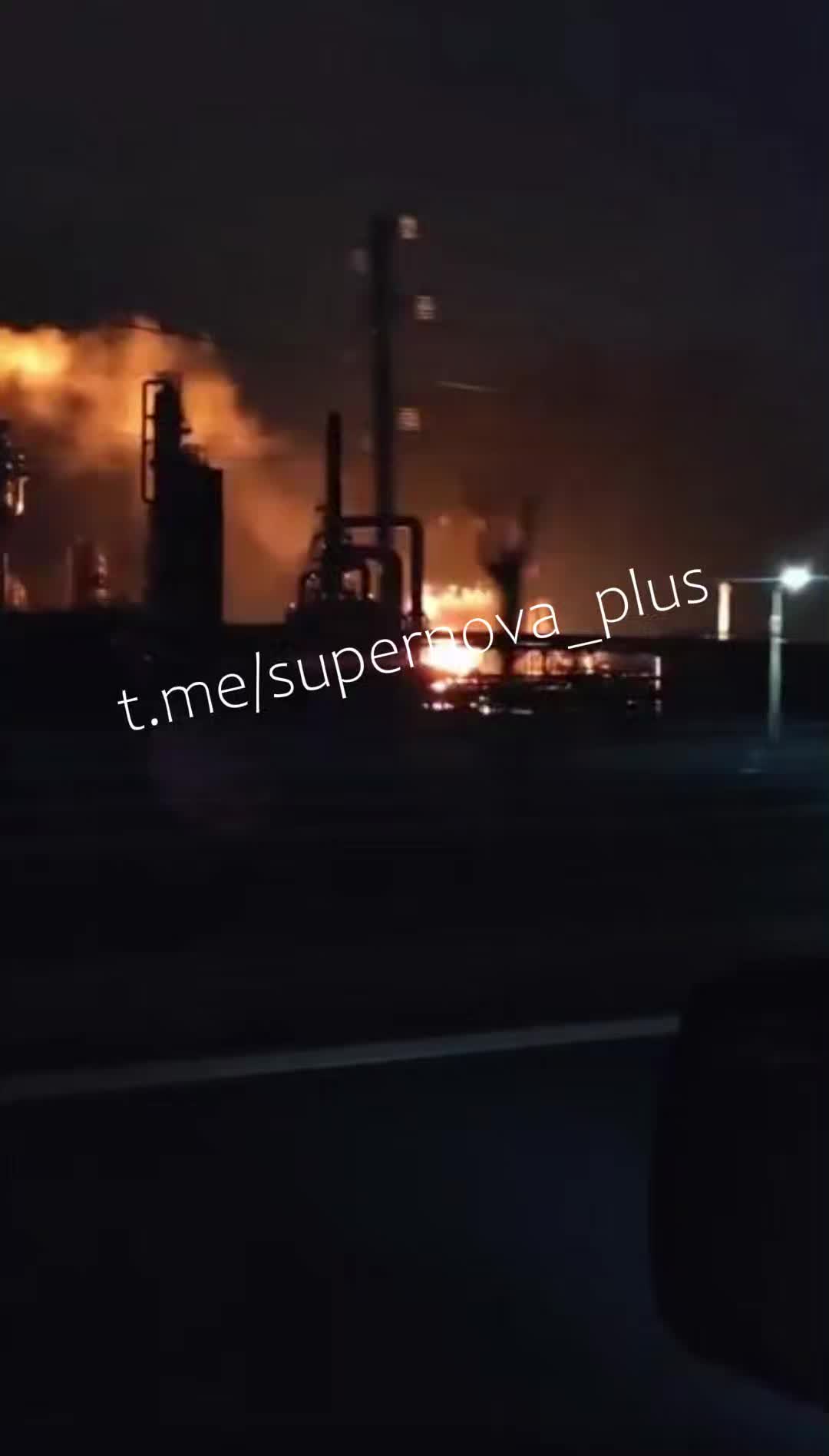 Explosions were reported at the Yaroslavl oil refinery